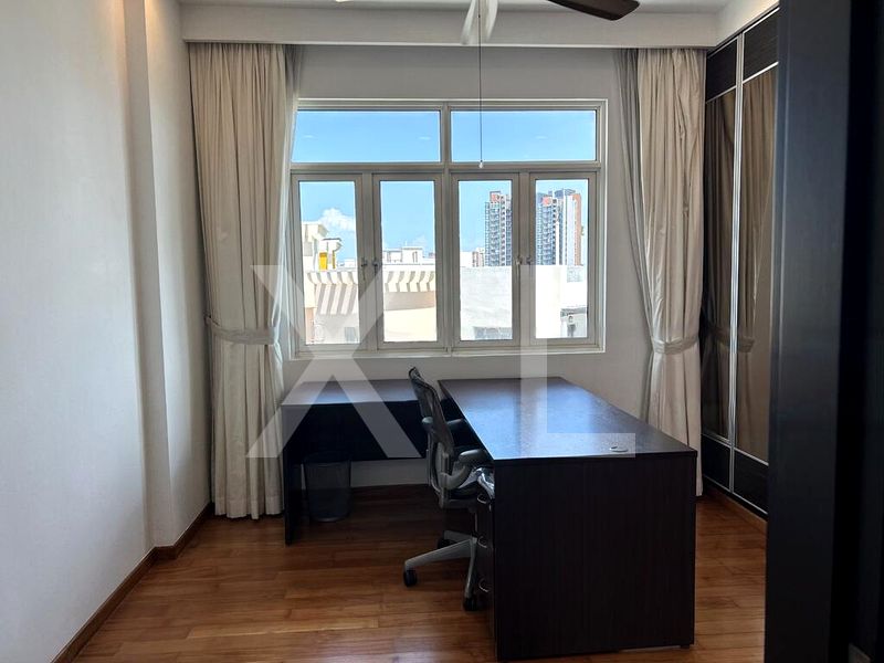 4 Bed Condo for Sale in  Holt Residences - Image 11